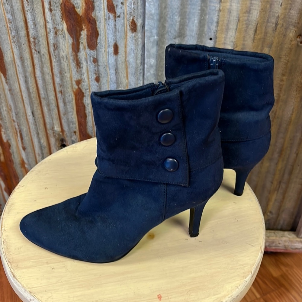 Fioni Blue Ankle Boots Size 7.5